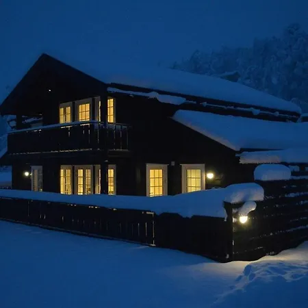 - Boeanedsetra Stryn